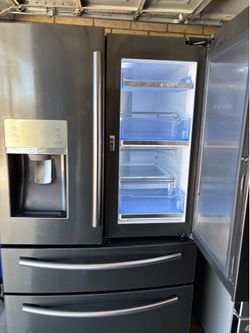 Fridges for sale are Plugged in water and ice Dispenser free Deliver
