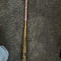 Demarini Voodoo One Gold (-3) (28 OZ) BBCOR Bat.  