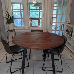  Haverty's Olsen Walnut Dining Table + 3 Nautica Chairs