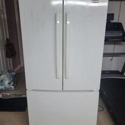 Whirlpool Fridge***FREE***