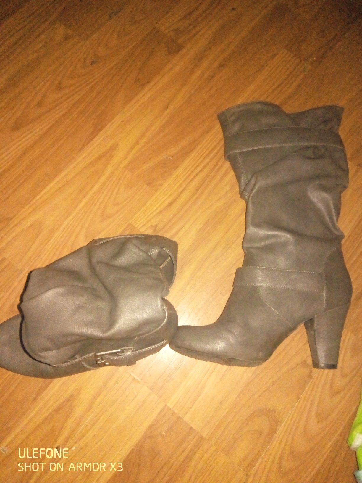 High heel boots