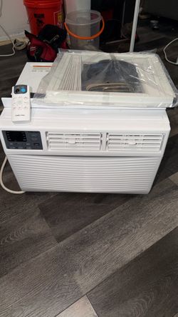 Toscana air conditioner 8000 BTU Window Air no box
