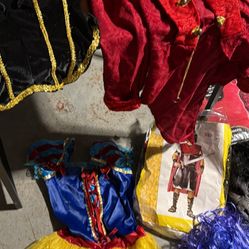 Halloween 🎃  Costumes And Masks 