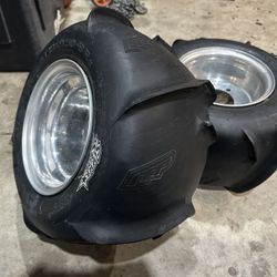 Two ITP Sandstar paddles on Douglas Wheel Blue Labels. 18x9.50x8