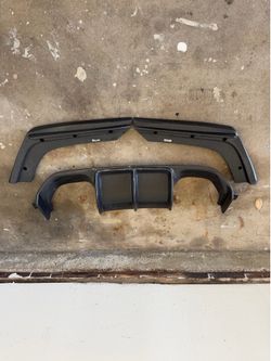 BMW F80 M3 V style 3 piece diffuser