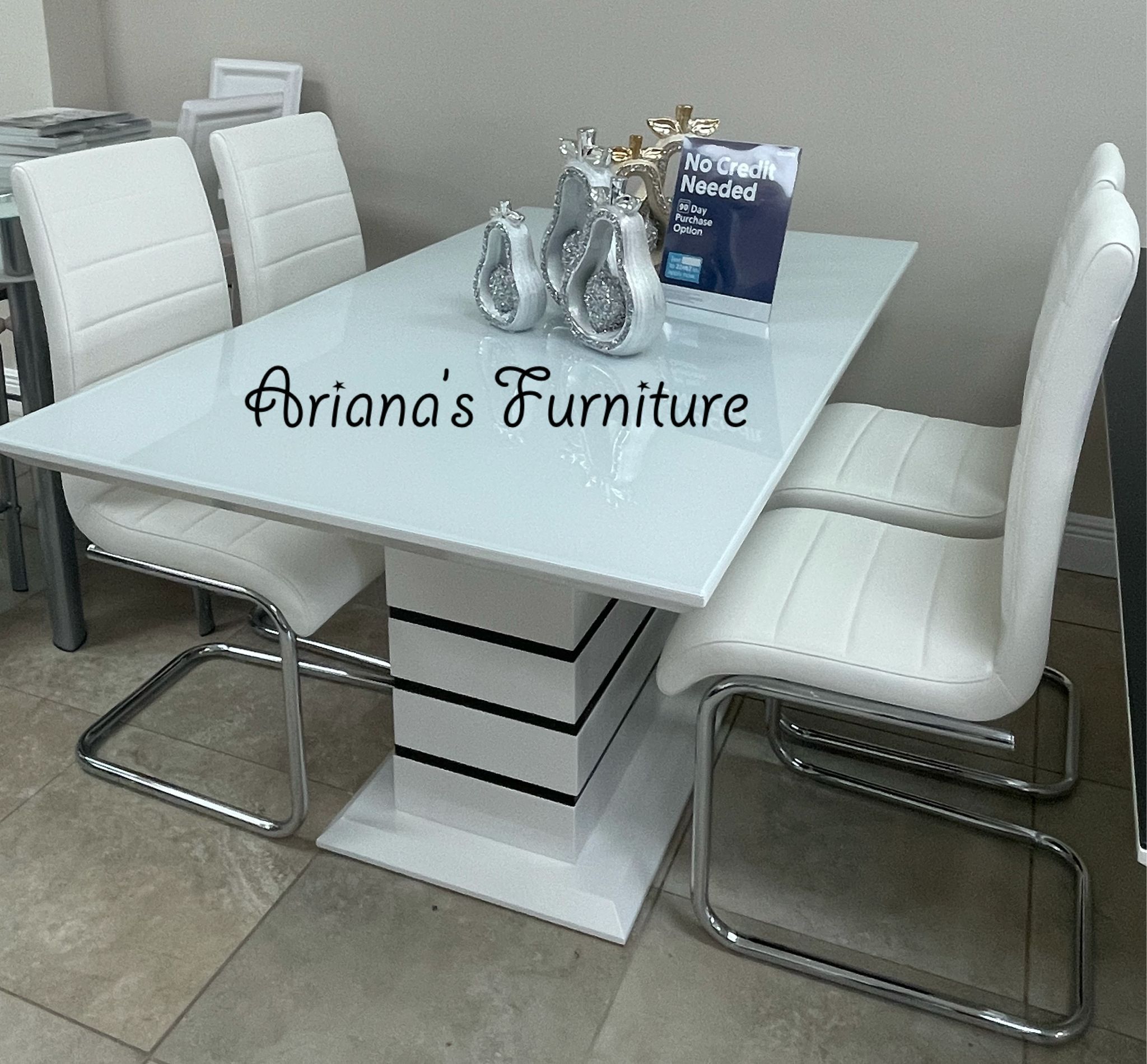 New Dining Table Set 59x35