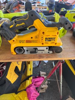 DeWalt 20V Brushless Belt Sander