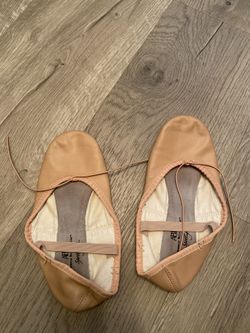 Ballet shoes