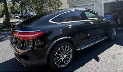 2018 GLC 300   4 Matic