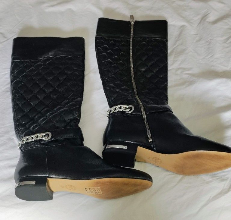 Ladies Michael Kors Iconic Ramsey Quilted Boots Size 7.