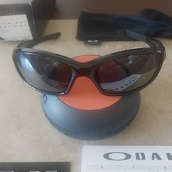 Black O OAKLEY 