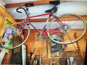 Beautiful Vintage Pegeout Tour du Mond Bicycle