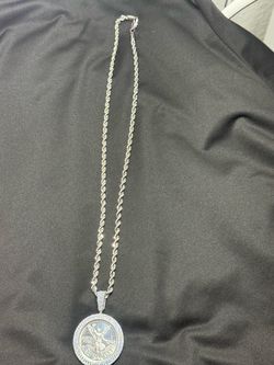 Pure .999 silver centenario pendant with rope chain
