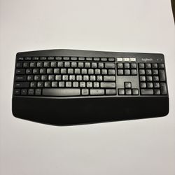 Logitech K850 Keyboard 