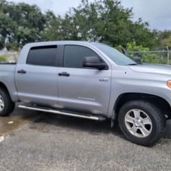 2007-2011 TOYOTA TUNDRA CREW MAX WEATHERTECH FLOOR MATS 