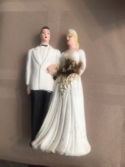 Ceramic Bride And Groom Figurines