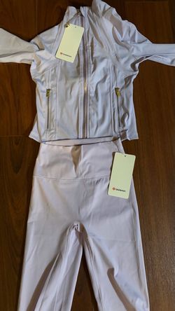 Lululemon Two-Piece Jacket and Leggings Set
