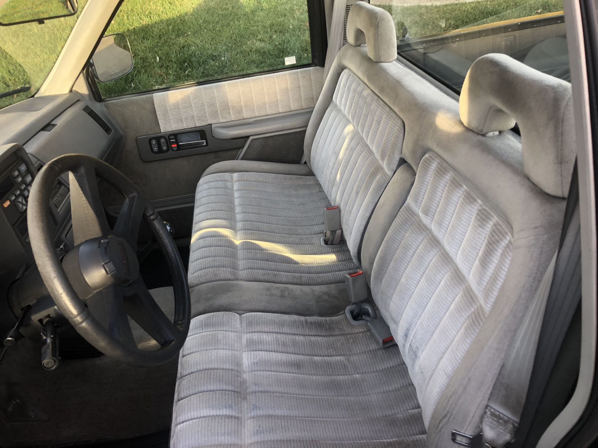 1993 Chevy Silverado Single Cab 5.7L V8.