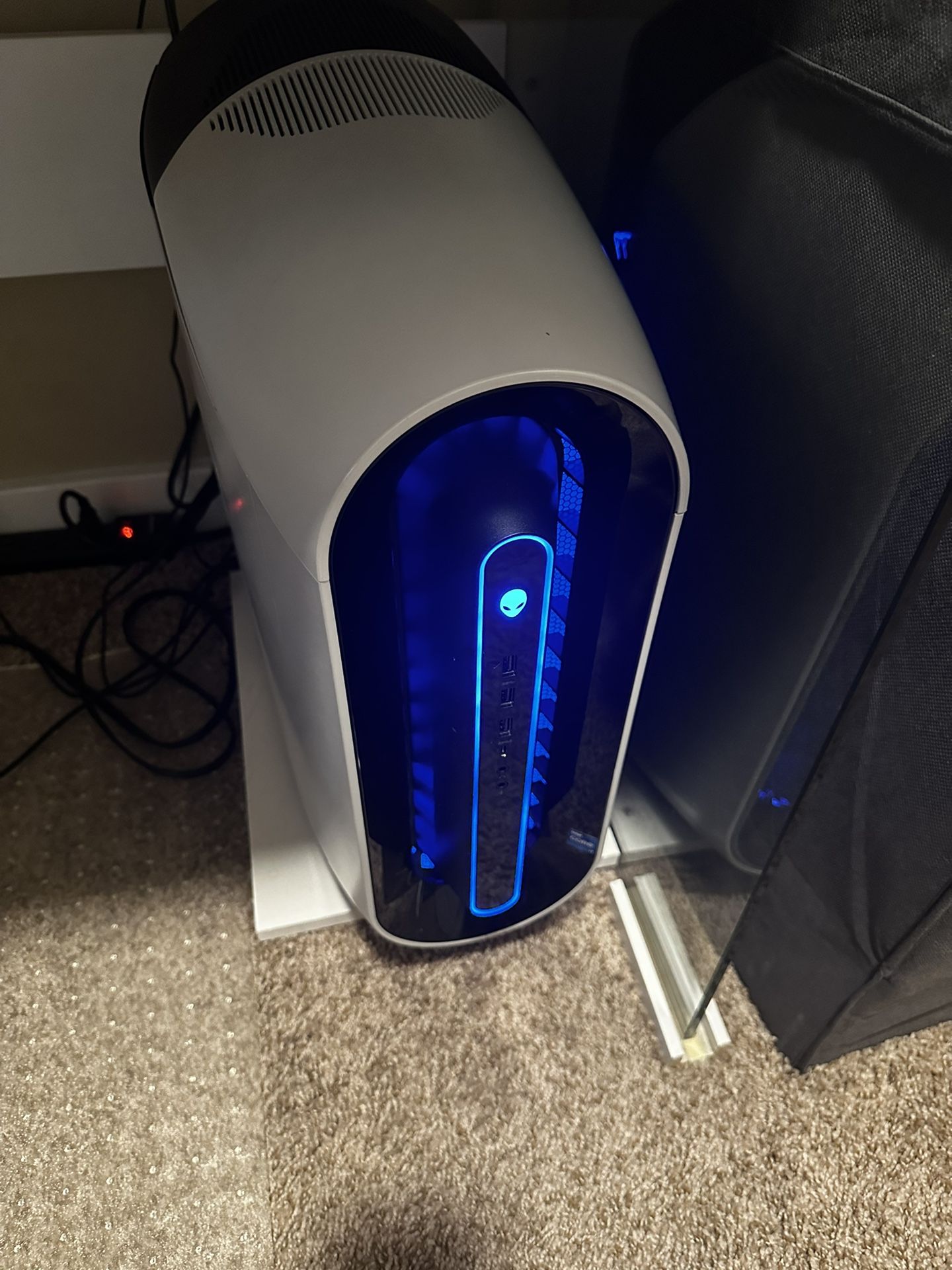 Alienware R12