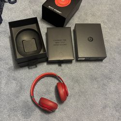 Red beats studio 3 wireless 