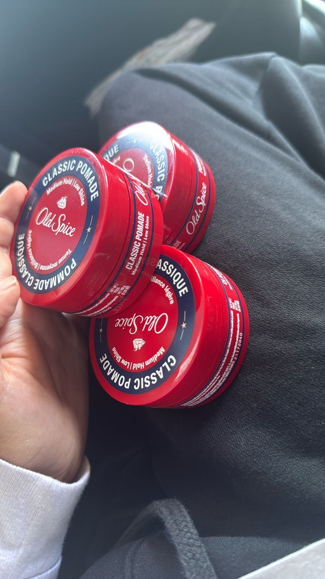 Pomade