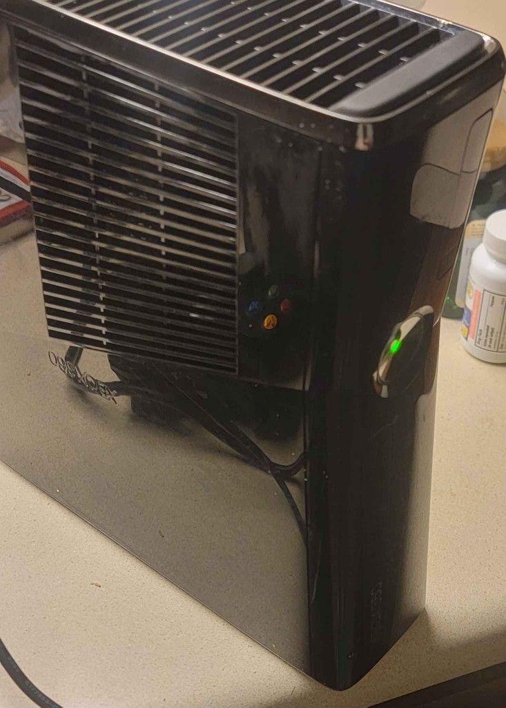 Xbox 360 RGH w/ Controllers & Cables