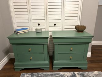 Matching King Size Night Stands