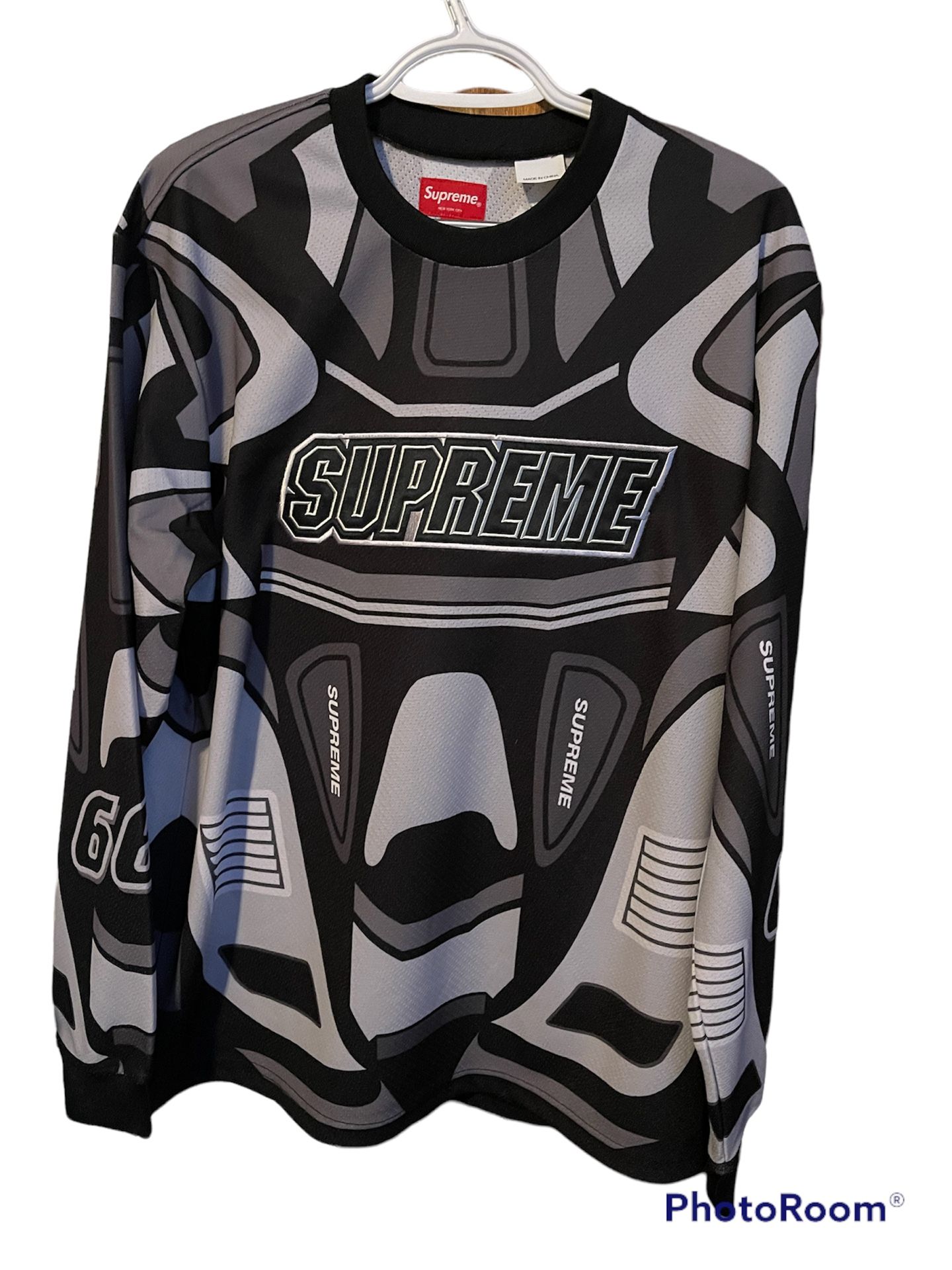 Supreme Long Sleeved Jersey 