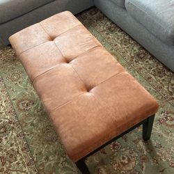 Coffee Table/ottaman