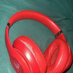 Beats Wireless Studio3 Red