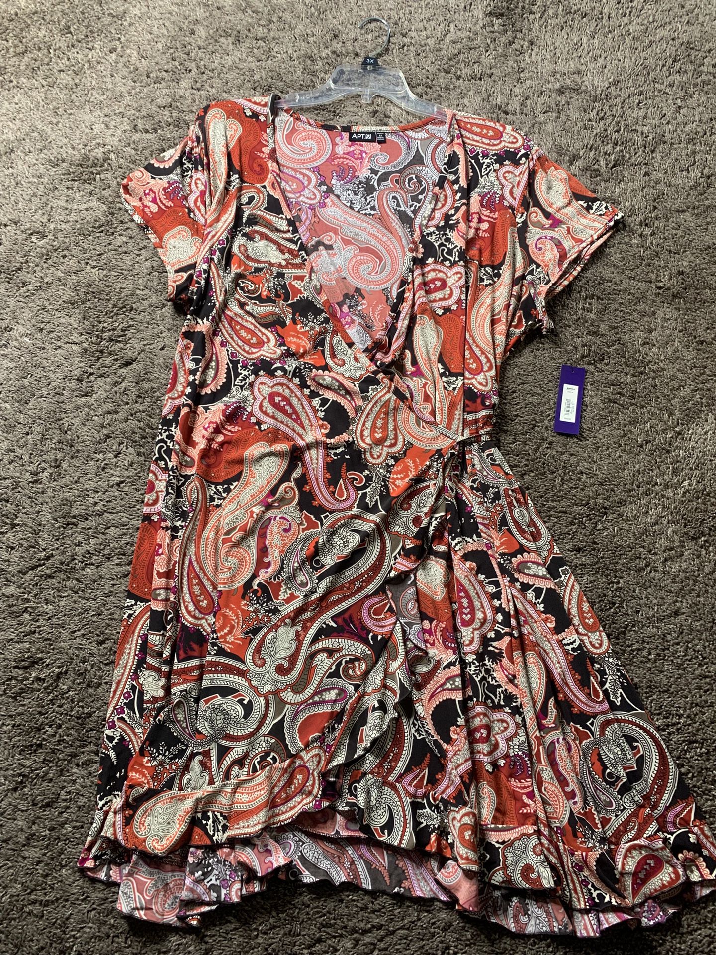 Women’s Dress $5