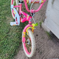 Girls Bike  $30.00