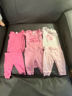 Baby girl outfits 0-3 months