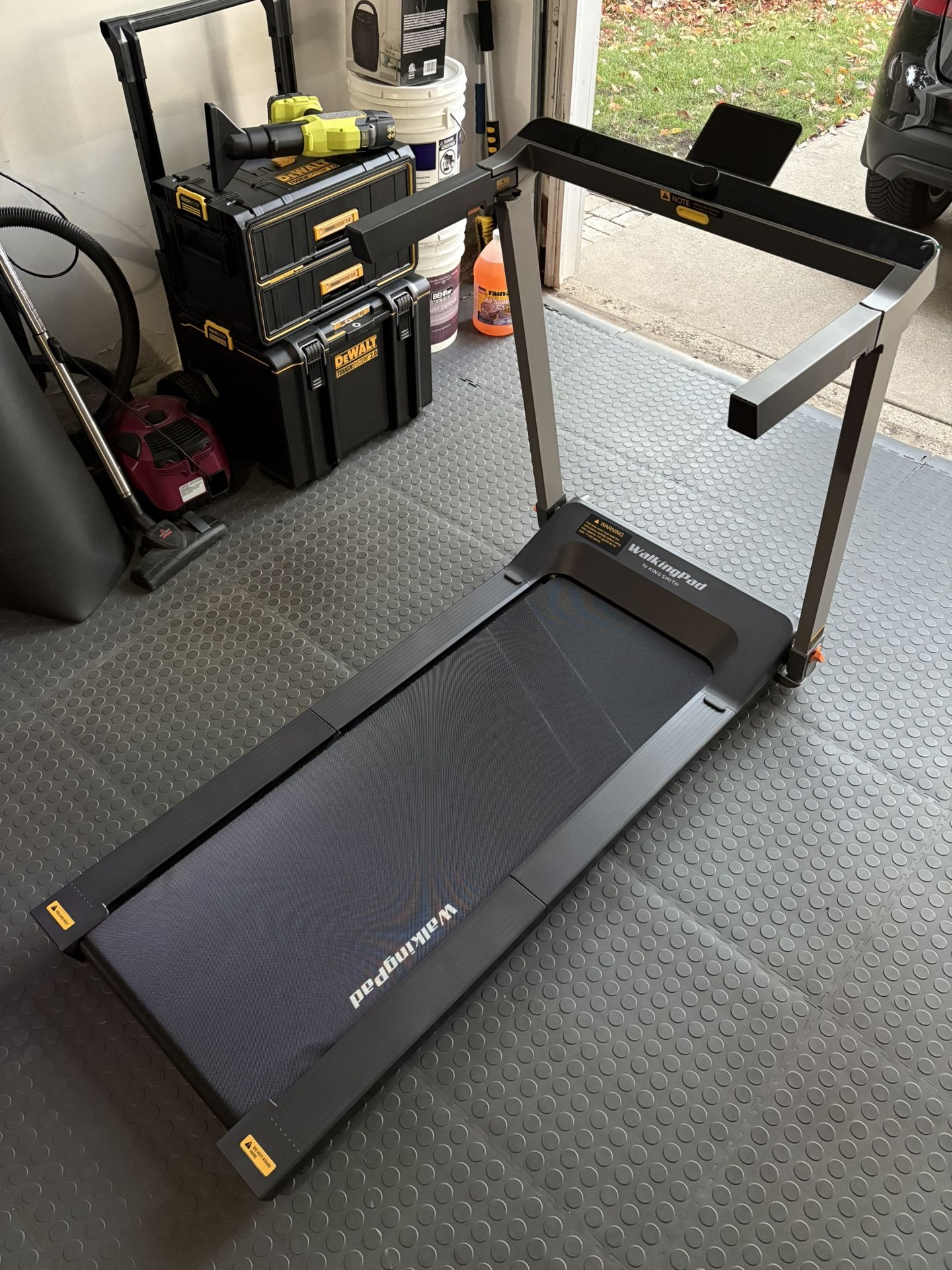 Walking Pad (Treadmill)