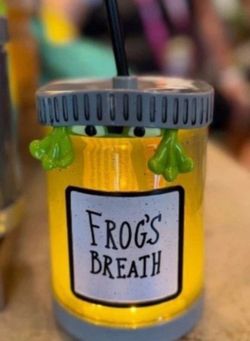 Disney 2025 Oogie Boogie Bash Frog's Breath Light Up Sipper