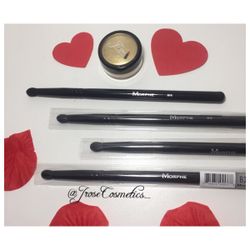 Morphe Cut Crease brush