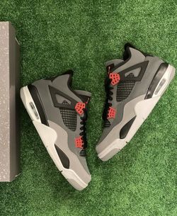 Jordan Retro 4