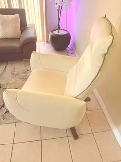 Recliner sofa