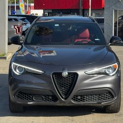 2022 Alfa Romeo Stelvio Veloce