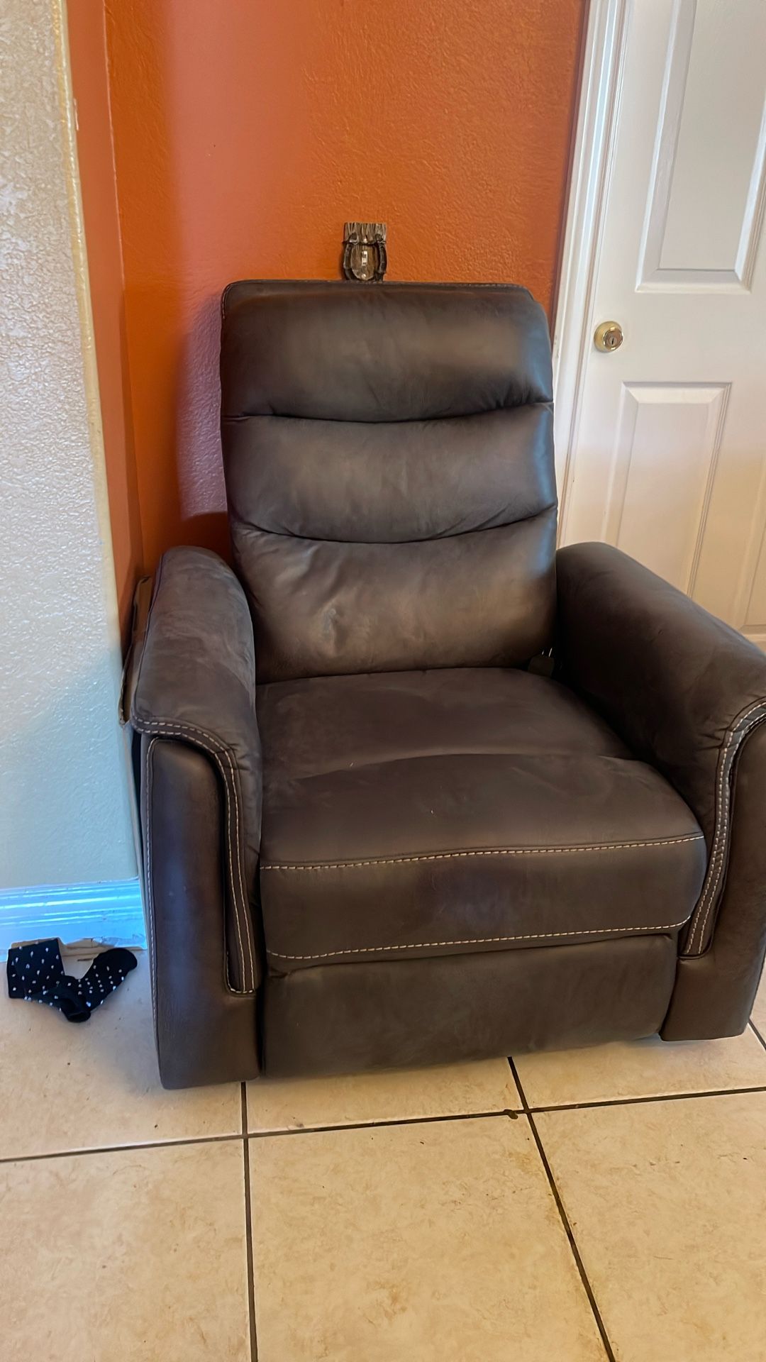 Rocket Recliner, Sofá