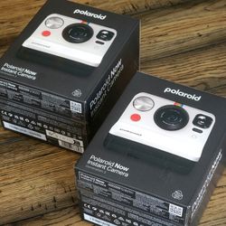 Polaroid Now Camera Gen 2 - Black/ White