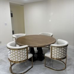 Bassett Furniture Round Table 