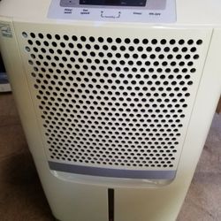 DE humidifier