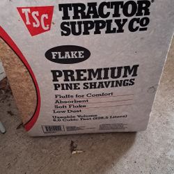 Shavings  8.0 Cubic Feet 