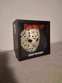 Jason Voorhees 1ftx1ft box
