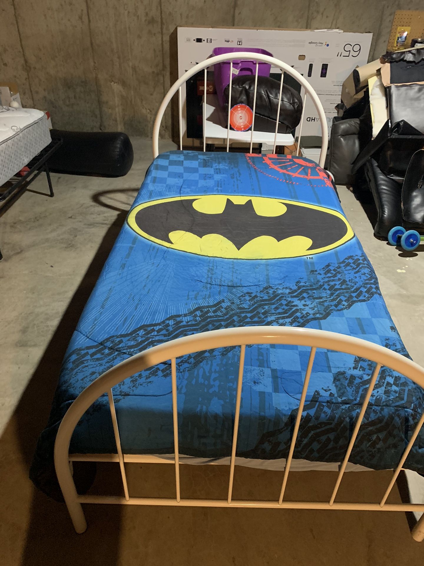 Twin Kids Bed 