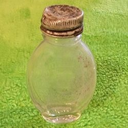 Vintage 1920s Glass Bayer Aspirin Bottle with Metal Lid, Bayer Cross on Lid