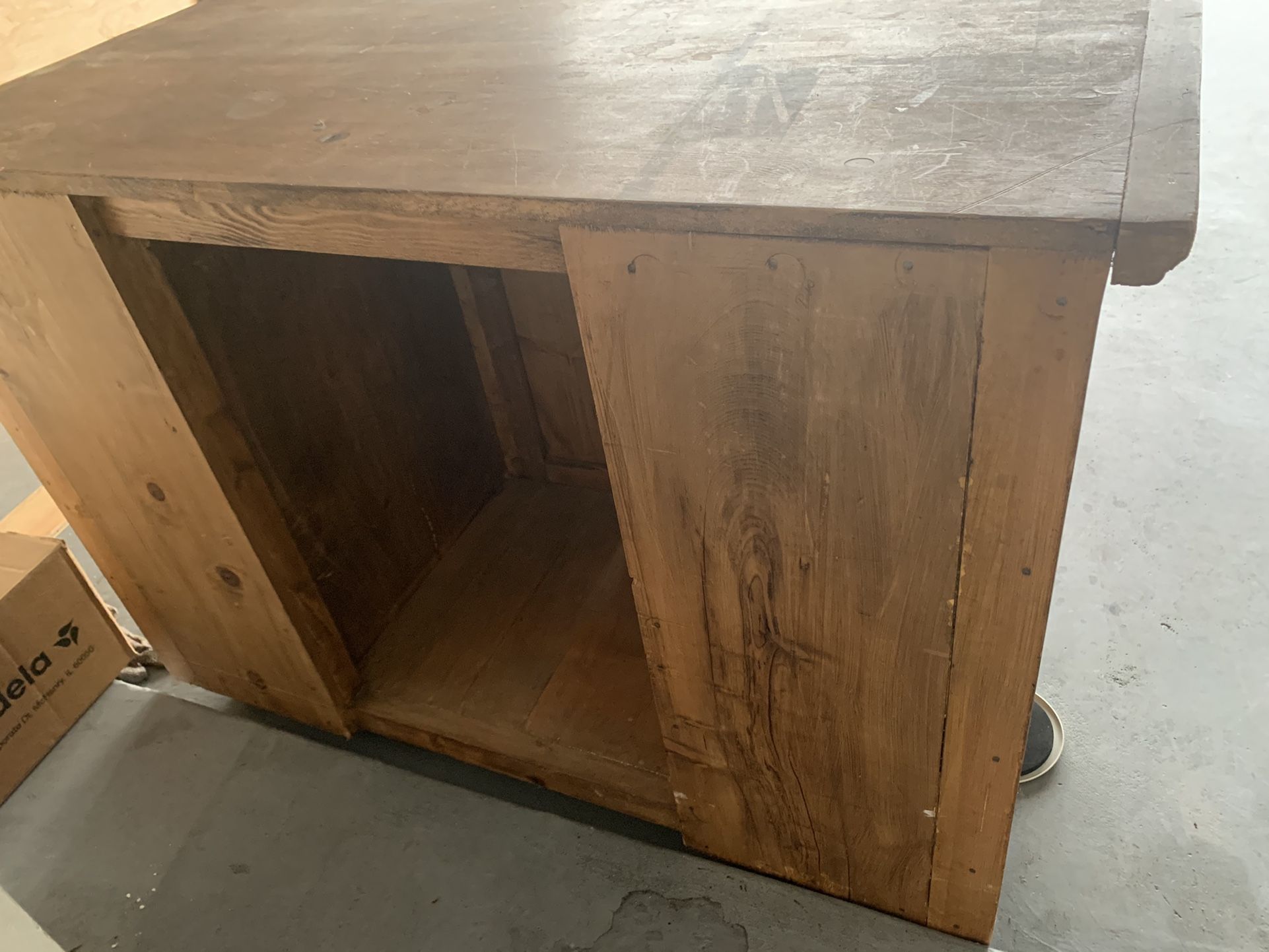 Venity/ Bar/ Cabinet