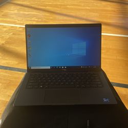 Laptop ( Dell )