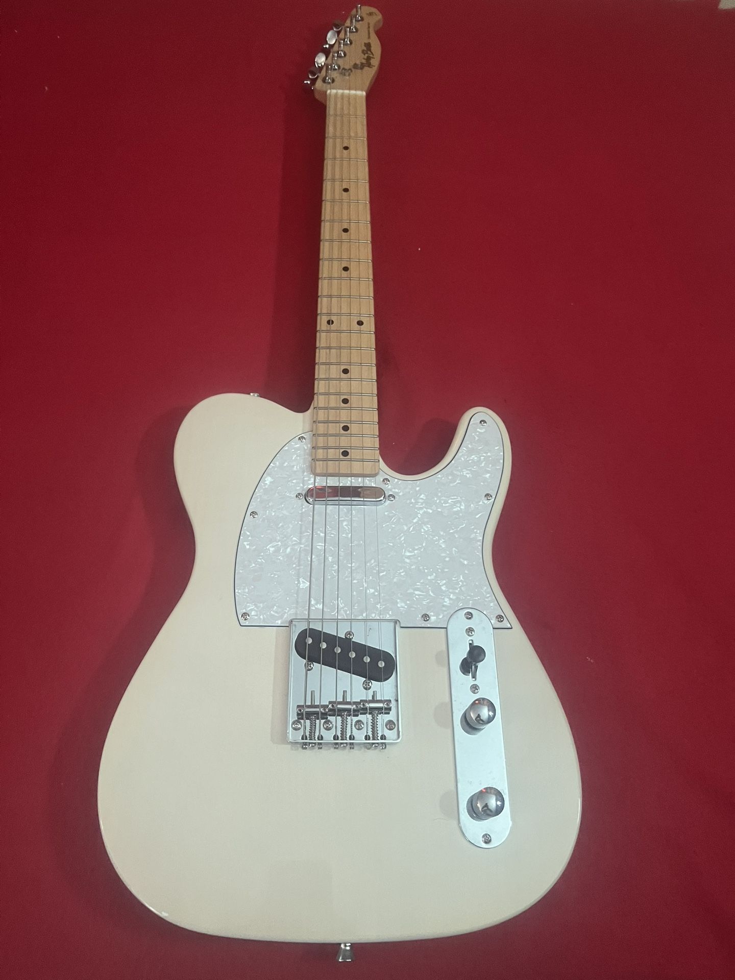 “LIKE NEW” TELECASTER